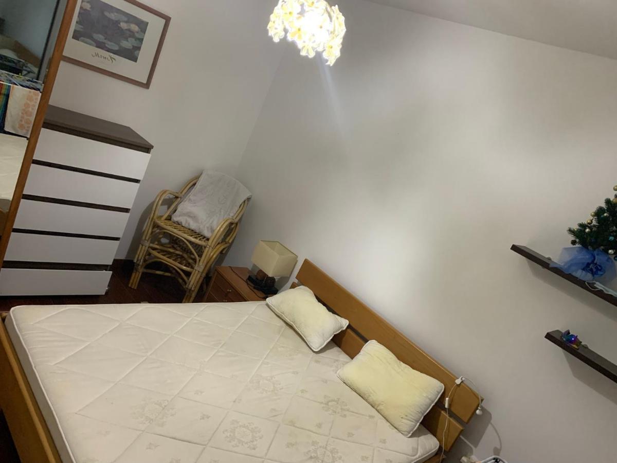 Apartment With Swimmingpool, Seaview And Large Terrace, 1St Floor, Min 2 Persons Dobrota Luaran gambar